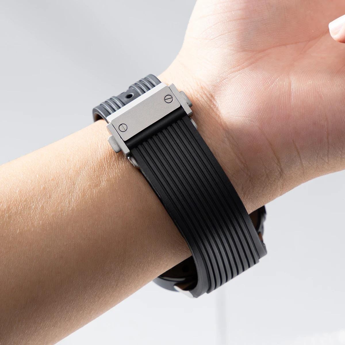 Samsung Galaxy Watch Ultra 7 47mm Sport Band: Silicone Strap, Stainless Steel Buckle