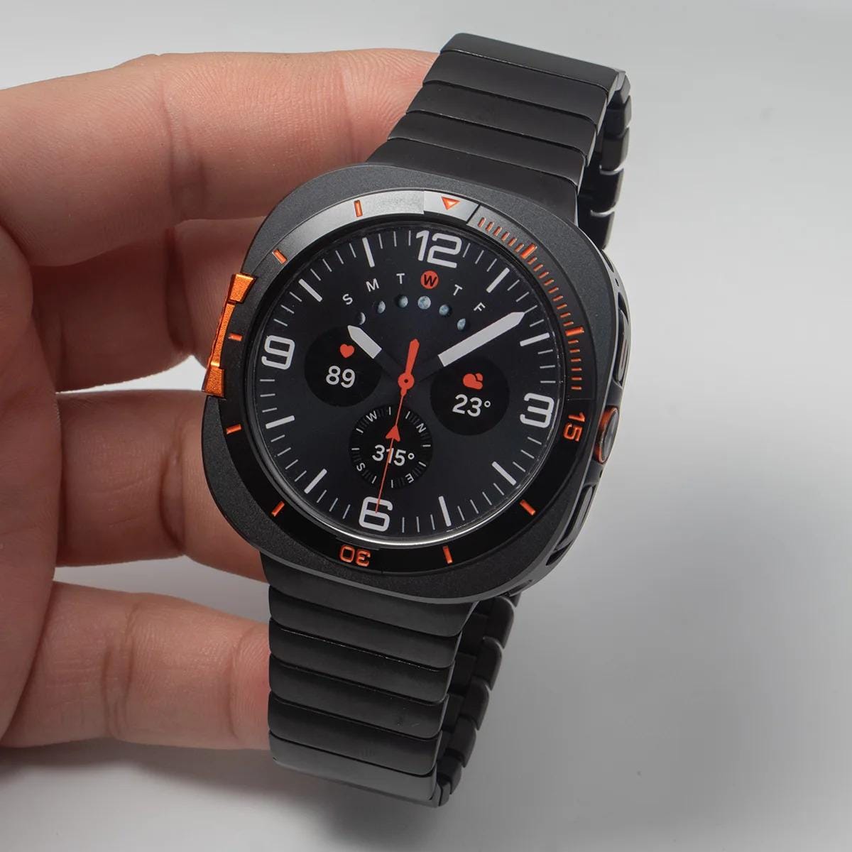 Samsung Galaxy Watch Ultra 2025 47mm Metal Case with Titanium Band Strap