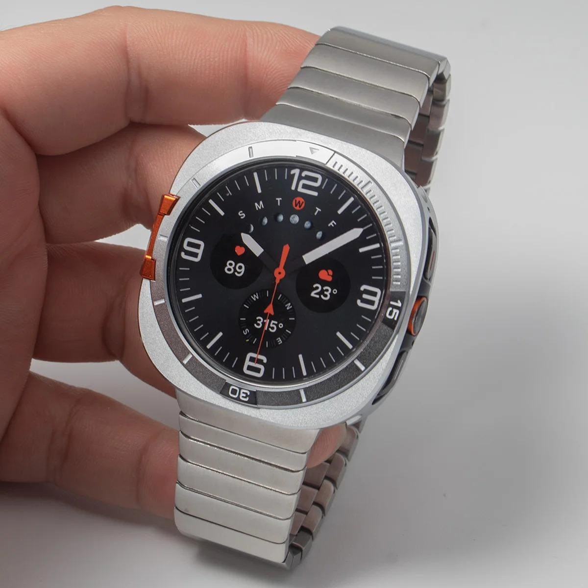 Samsung Galaxy Watch Ultra 2025 47mm Metal Case with Titanium Band Strap
